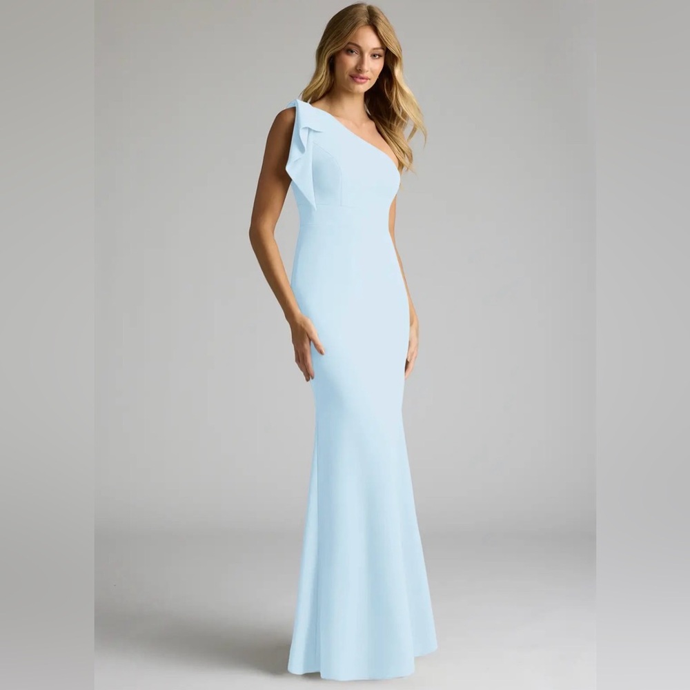 Azazie Rinna Sky Blue Stretch Crepe Size 6 - Picture 2 of 5
